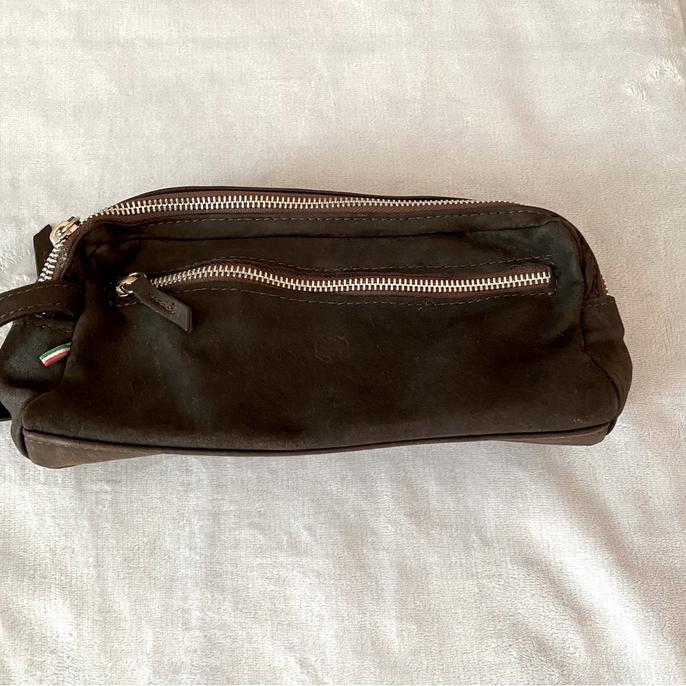 In Pell leather suede brown toiletry travel bag